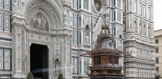Easter in Florence - The Scoppio del Carro