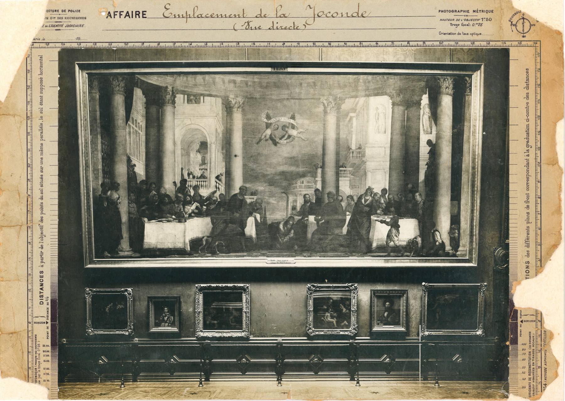Photograph sent by the French police depicting the Salon Carré of the Louvre after the theft, 1911.
