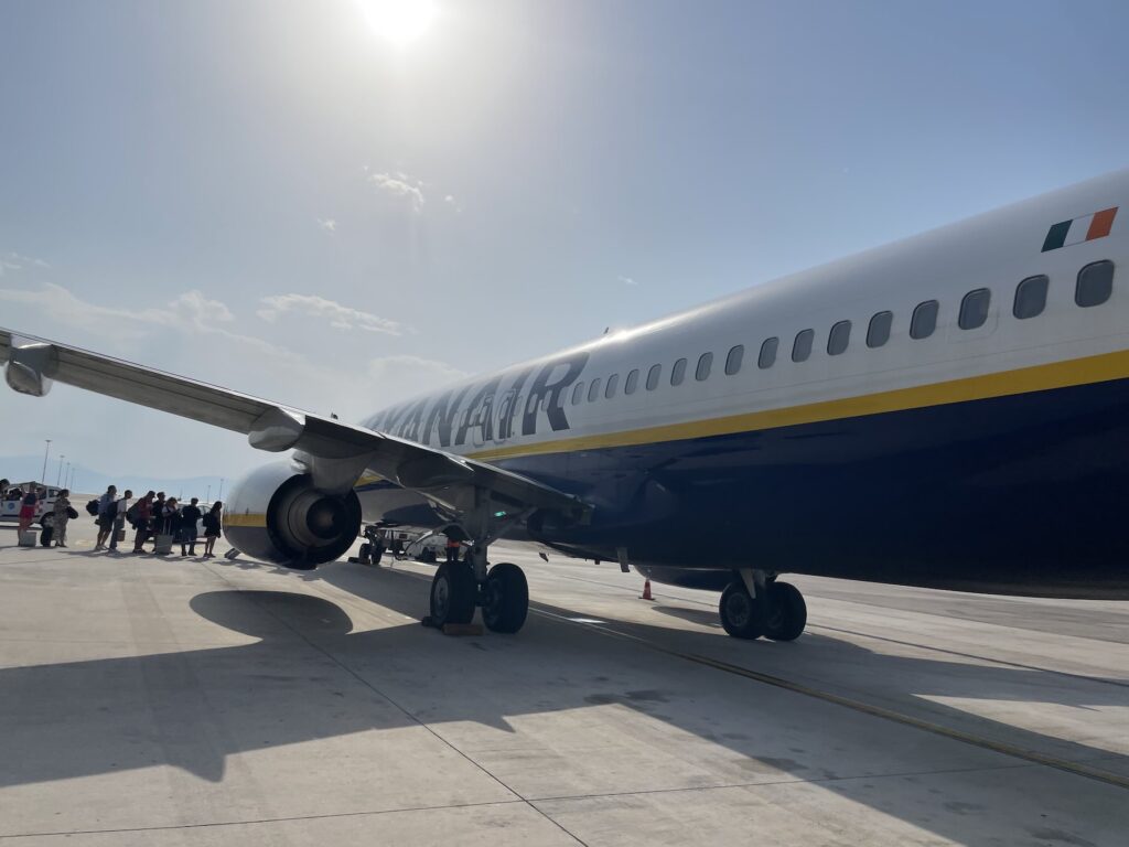 Ryanair Goes Fully Digital: Paper Boarding Passes Phased Out from November 12, 2025