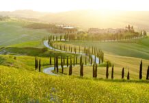 Slow Travel in Italy: How to Experience the Country Like a Local Slow Travel in Italy: How to Experience the Country Like a Local