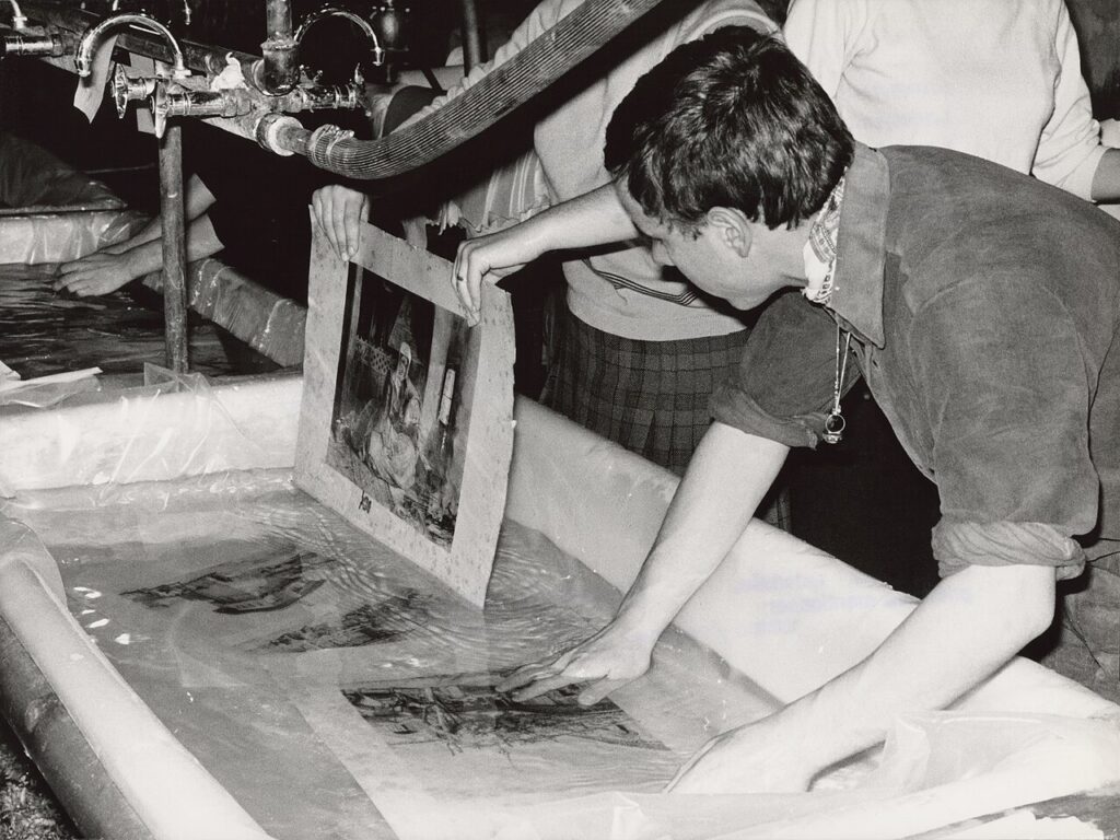 Florence Flood 60th Anniversary: Exhibitions and Events, November 2026 1 Volunteers washing flood-damaged manuscripts from the National Library of Florence in 1966